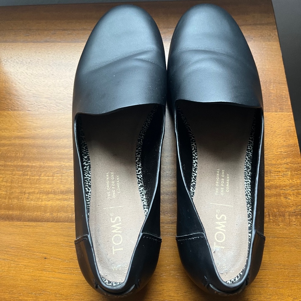 Toms Leather Darcy Flat